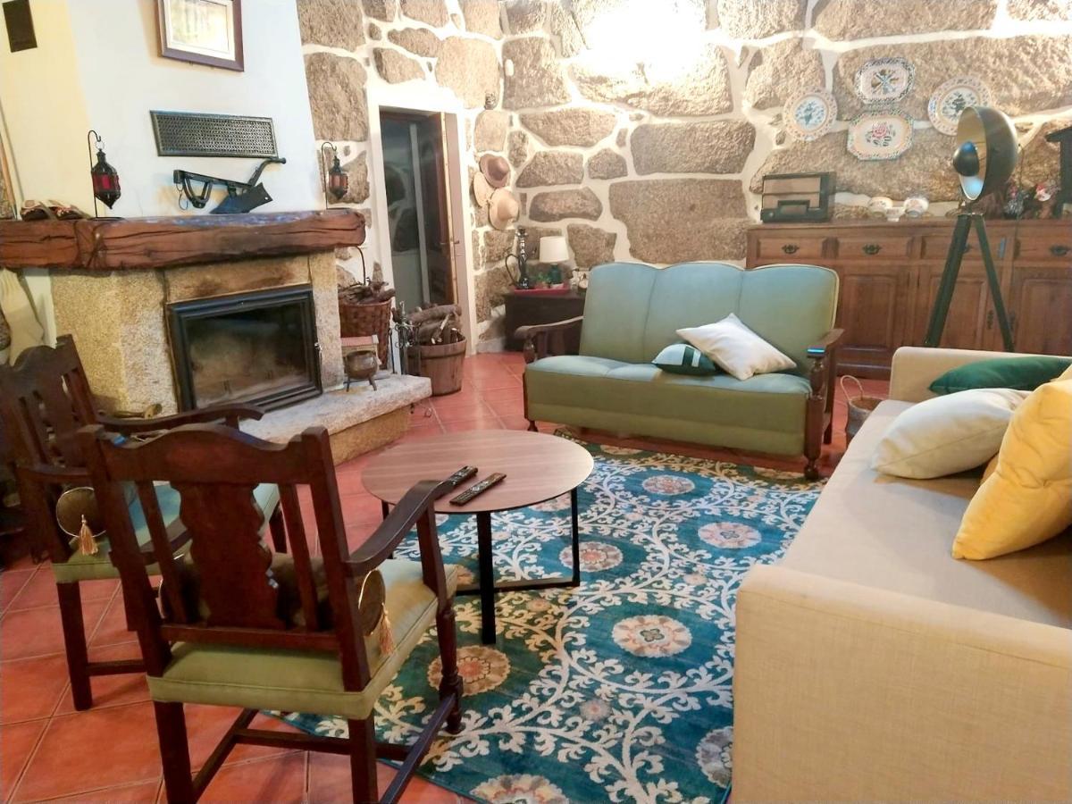 Welcoming Villa Near Penafiel With Pool Abol de Cima ภายนอก รูปภาพ